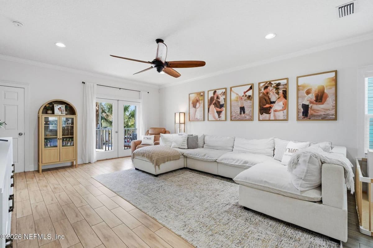 209 7TH Avenue S, Jacksonville Beach, FL 32250, Jacksonville Beach, FL - photo 2