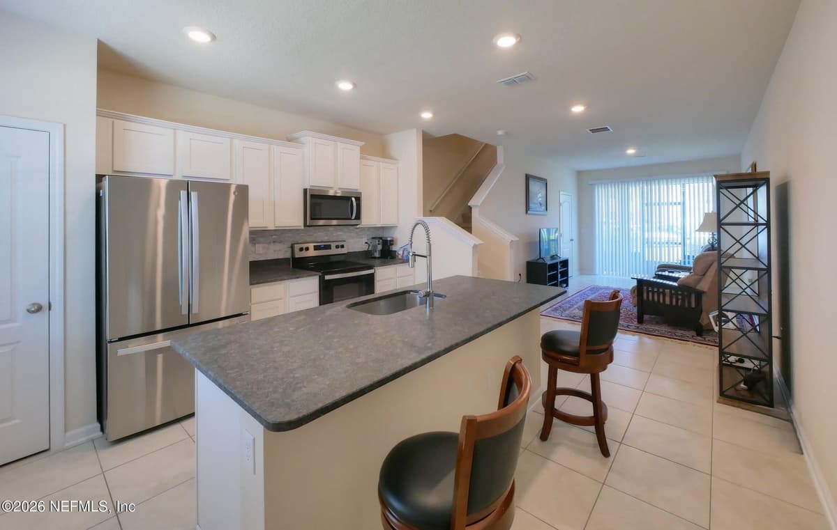 648 YELLOW OAKS Lane, Orange Park, FL 32065, Orange Park, FL - photo 2