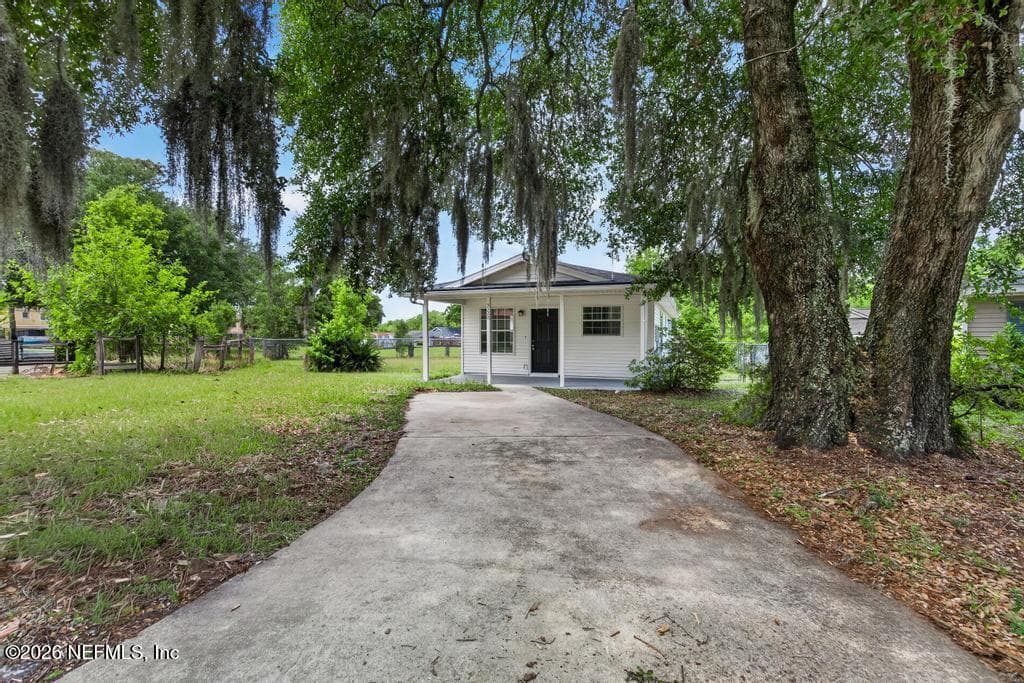 5328 GOLF FOREST Court, Jacksonville, FL 32208, Jacksonville, FL - photo 3