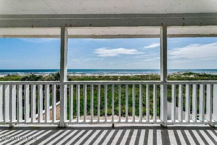 722 OCEANFRONT S, Jacksonville Beach, FL 32250, Jacksonville Beach, FL - photo 1