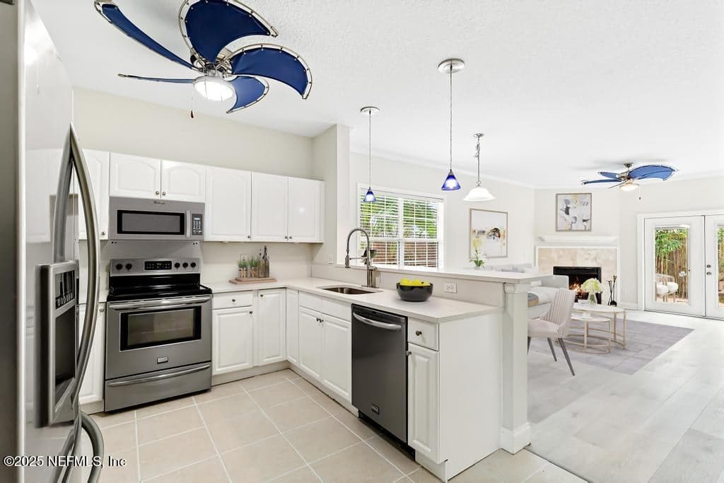 66 W 14TH Street, Atlantic Beach, FL 32233, Atlantic Beach, FL - photo 2