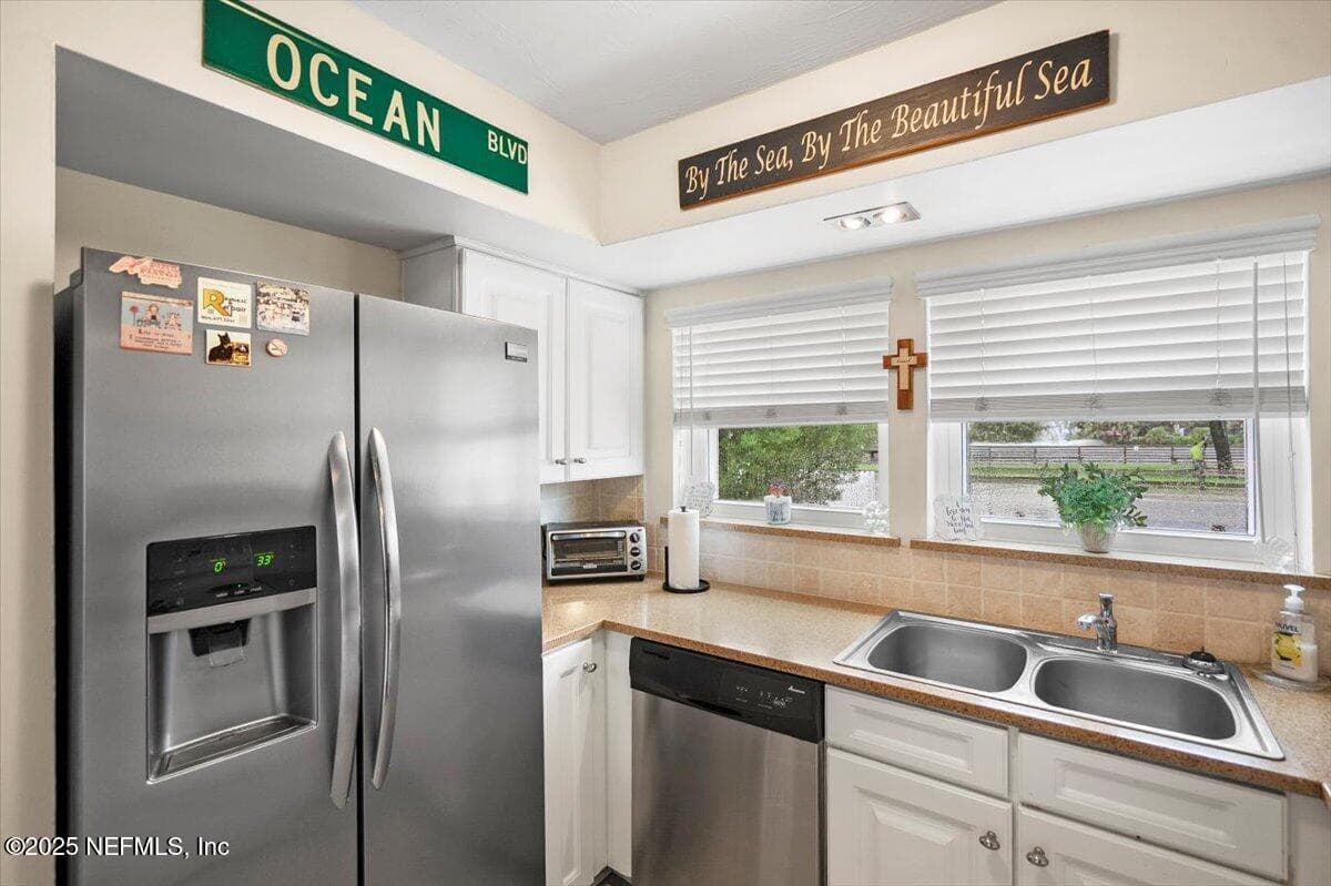 1717 2ND Street S, Jacksonville Beach, FL 32250, Jacksonville Beach, FL - photo 3