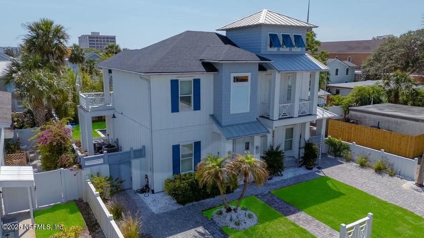 427 N 6TH Street, Jacksonville Beach, FL 32250