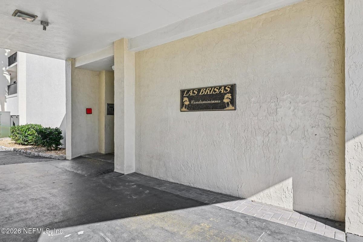 601 S 1ST Street 6H, Jacksonville Beach, FL 32250, Jacksonville Beach, FL - photo 2