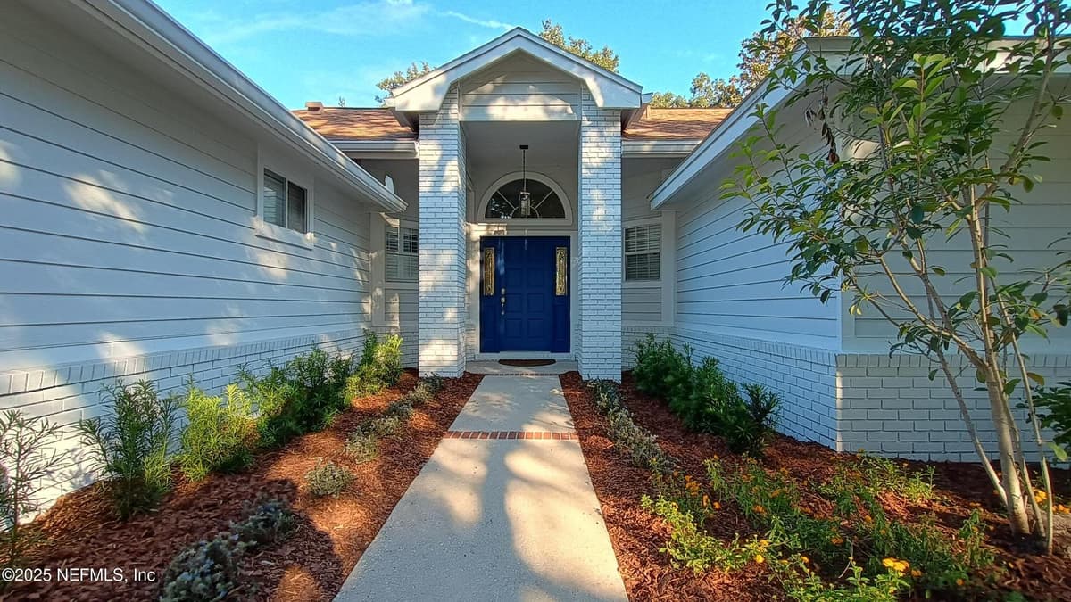 2032 MARYE BRANT Loop N, Neptune Beach, FL 32266, Neptune Beach, FL - photo 2