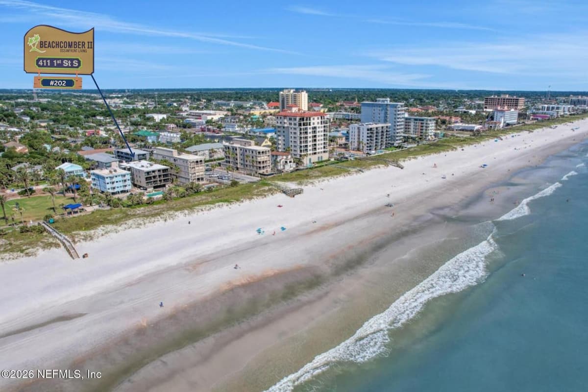 411 1ST Street S 202, Jacksonville Beach, FL 32250, Jacksonville Beach, FL - photo 2