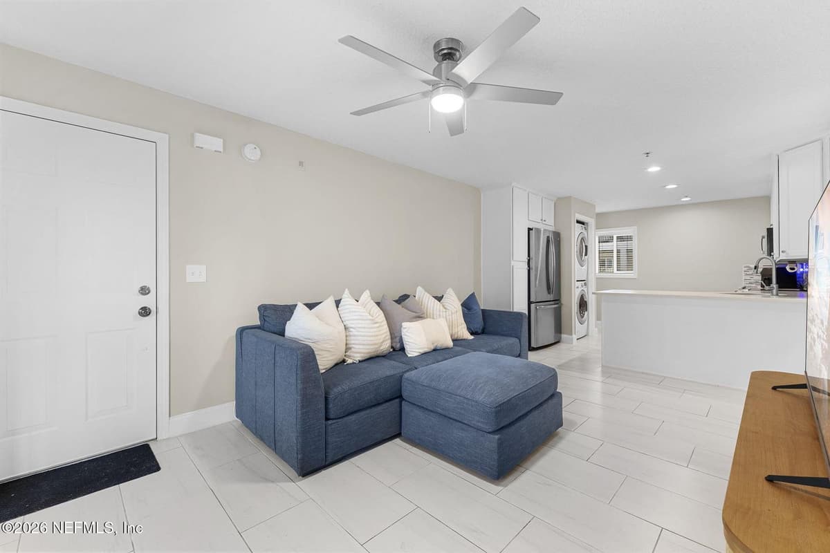 210 11TH Avenue N 104, Jacksonville Beach, FL 32250, Jacksonville Beach, FL - photo 3