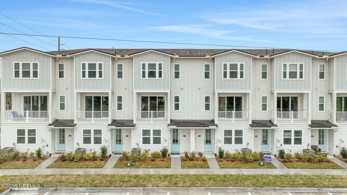 1018 2ND Avenue N, Jacksonville Beach, FL 32250, Jacksonville Beach, FL - photo 2