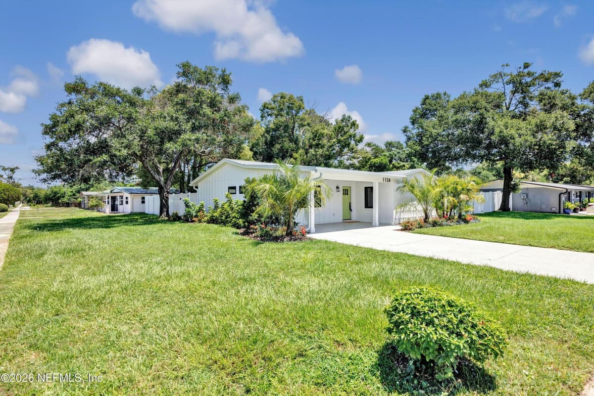 1124 OCEANWOOD Drive S, Neptune Beach, FL 32266, Neptune Beach, FL - photo 2