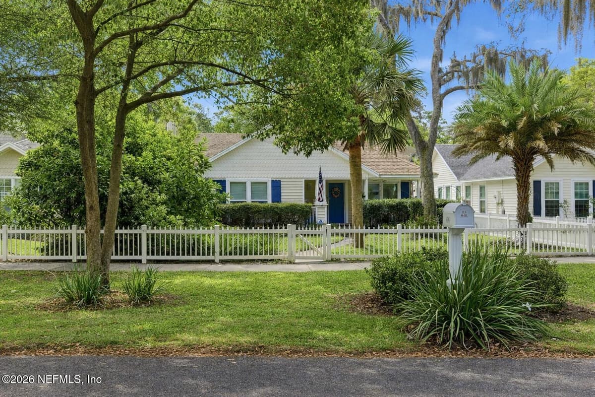 616 PARADISE Court, Atlantic Beach, FL 32233, Atlantic Beach, FL - photo 2