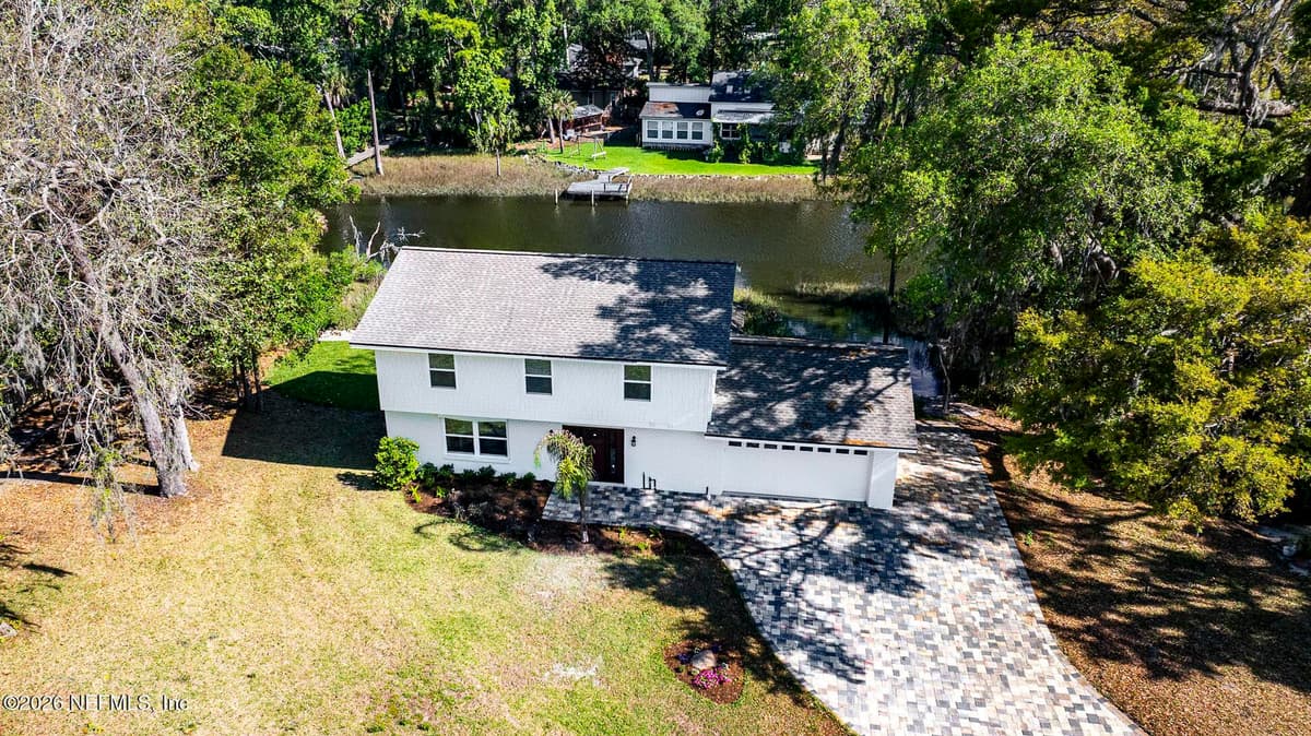 1811 TWELVE OAKS Lane N, Neptune Beach, FL 32266, Neptune Beach, FL - photo 2