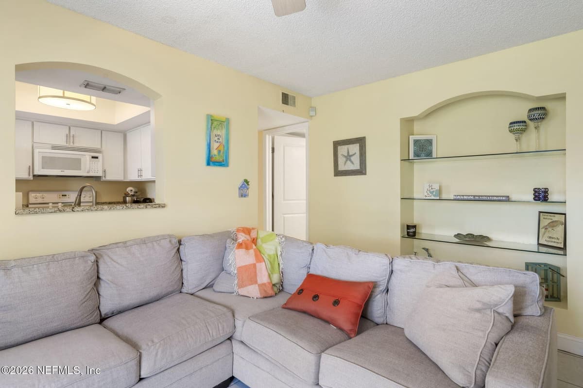 1030 4TH Street 1B, Jacksonville Beach, FL 32250, Jacksonville Beach, FL - photo 3