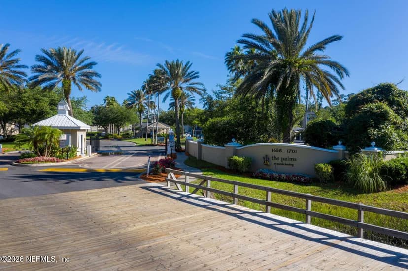 1655 THE GREENS Way 3224, Jacksonville Beach, FL 32250