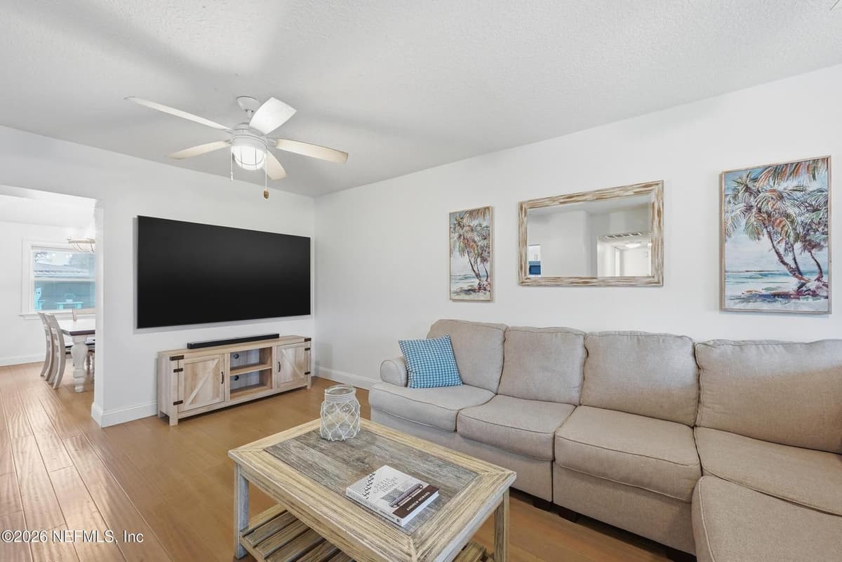 524 PATRICIA Lane, Jacksonville Beach, FL 32250, Jacksonville Beach, FL - photo 3