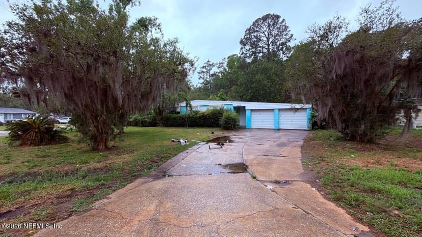 10384 PINEHURST Drive, Jacksonville, FL 32218