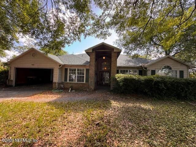10251 TRIPLE CROWN Avenue, Jacksonville, FL 32257