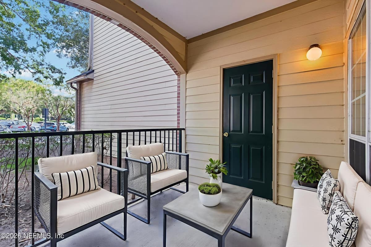 7800 POINT MEADOWS Drive 613, Jacksonville, FL 32256, Jacksonville, FL - photo 2