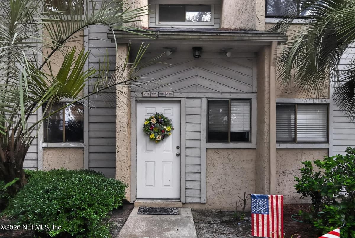 3801 CROWN POINT Road 2113, Jacksonville, FL 32257, Jacksonville, FL - photo 2