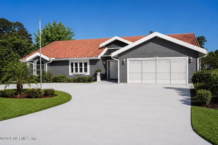 10 FALLS Place, Palm Coast, FL 32137