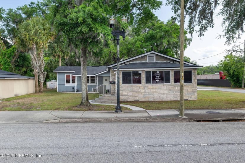 6108 ARLINGTON Road, Jacksonville, FL 32211