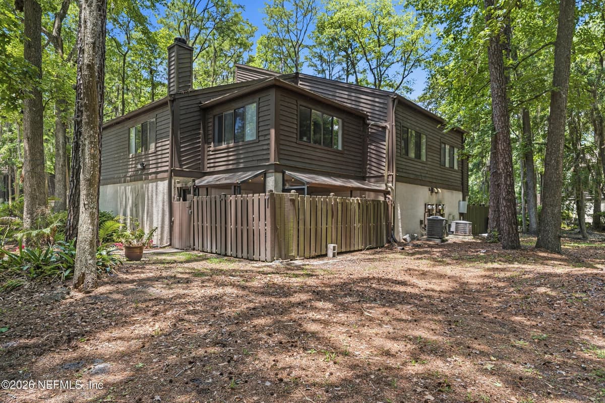 10439 BIGTREE Circle W, Jacksonville, FL 32257, Jacksonville, FL - photo 2