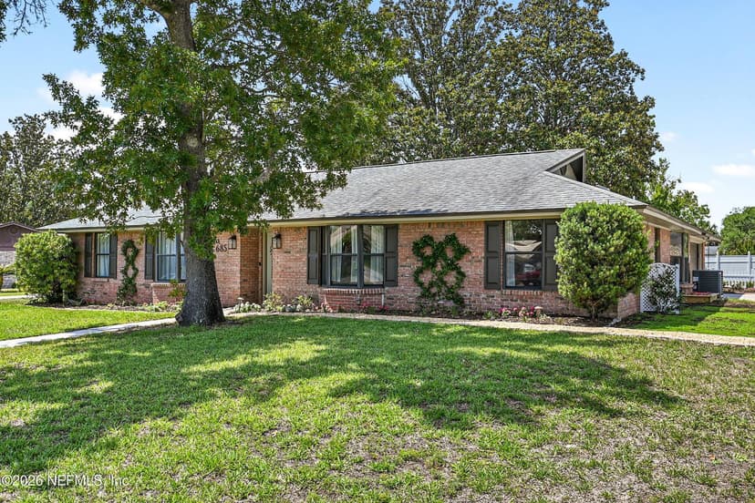685 TROPICAL Parkway, Orange Park, FL 32073